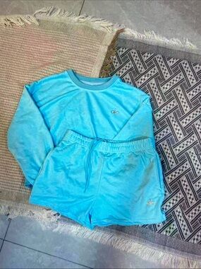 ALO Yoga Turquoise Crewneck Sweatshirt and Shorts Set